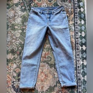 Old Navy Light Blue Ankle Jeans